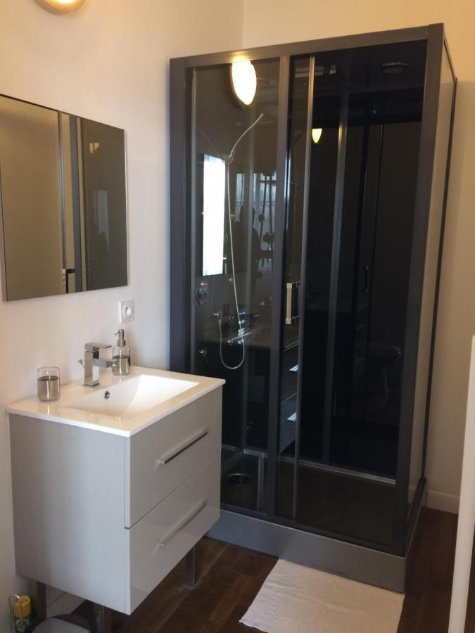 Chambres " Orchidees " Saint-Denis-de-Gastines Zewnętrze zdjęcie
