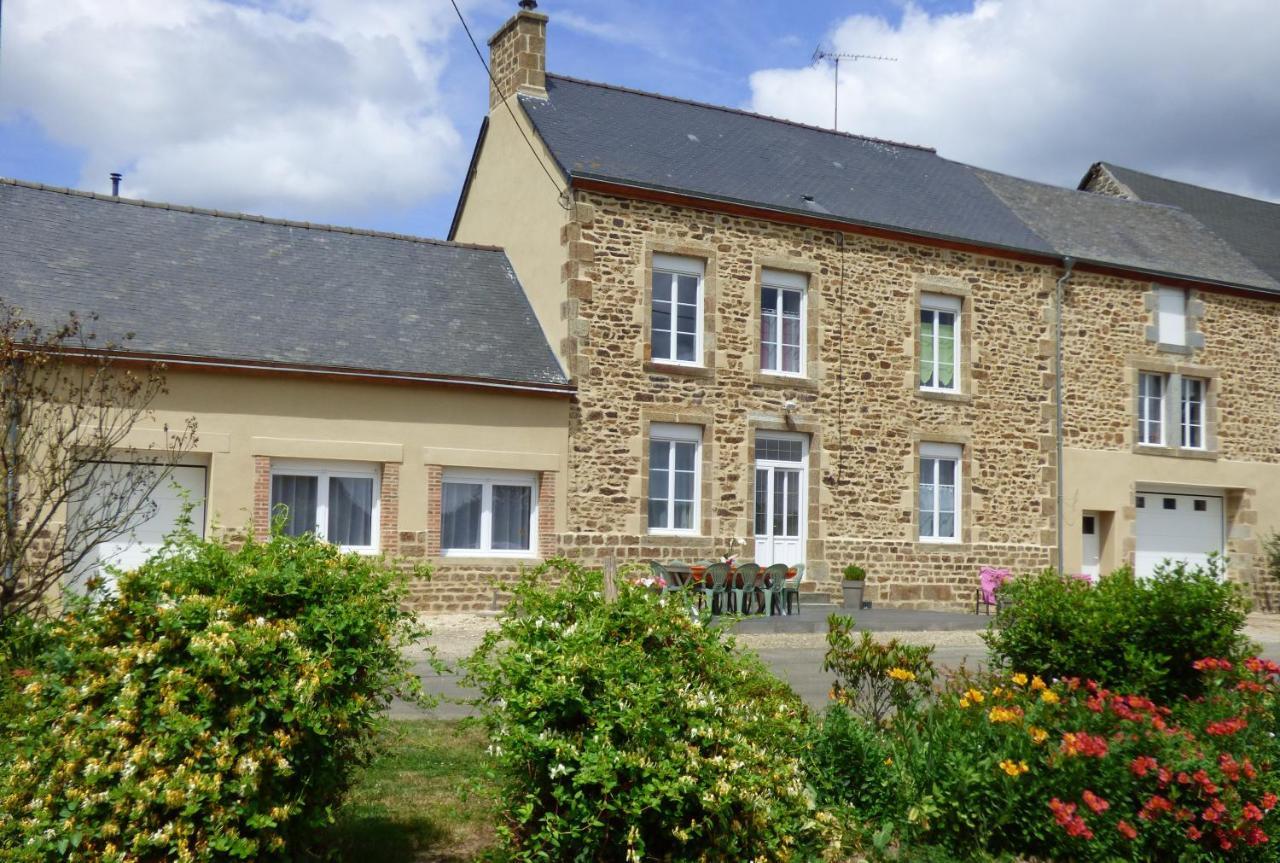Chambres " Orchidees " Saint-Denis-de-Gastines Zewnętrze zdjęcie