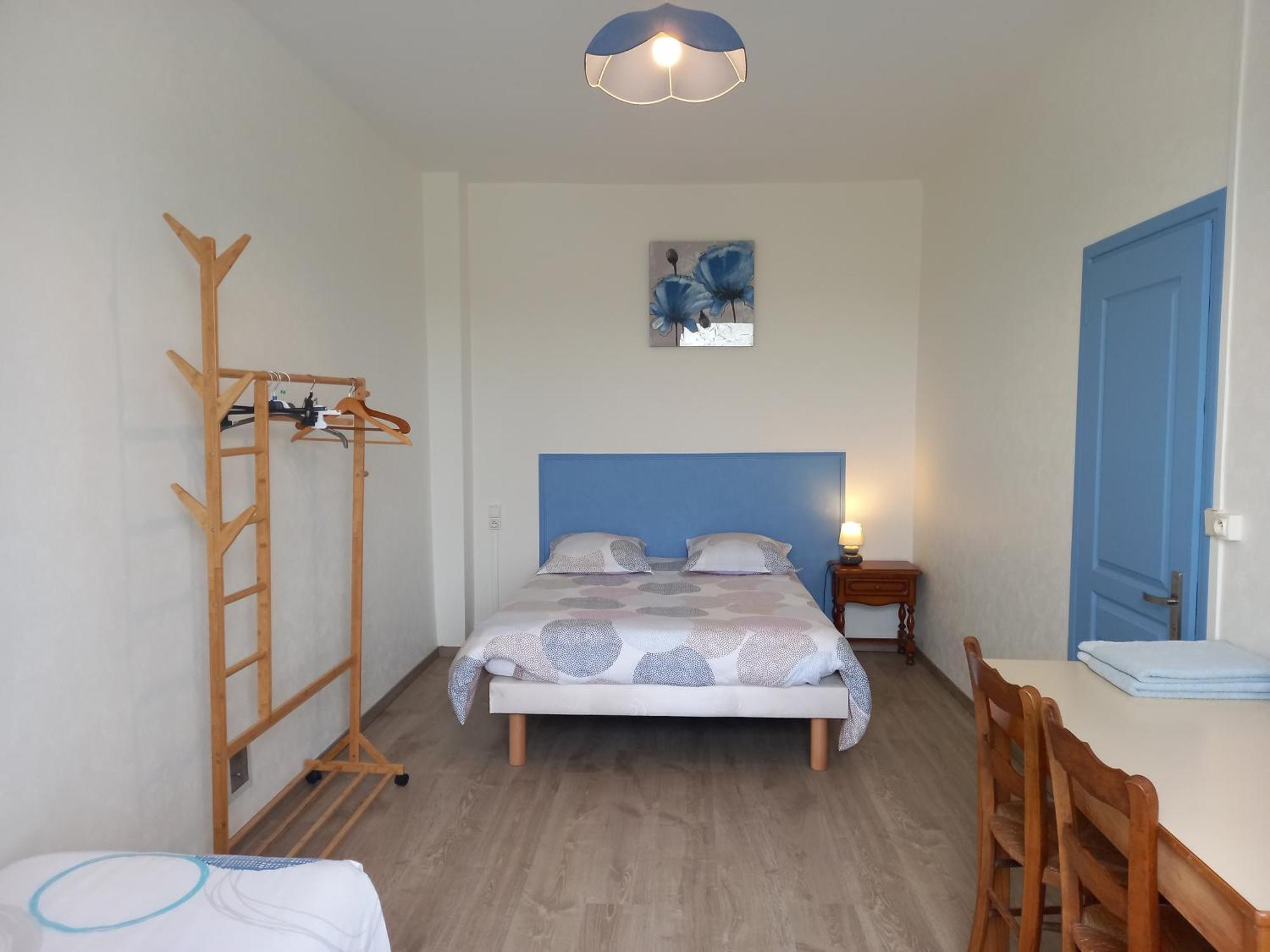 Chambres " Orchidees " Saint-Denis-de-Gastines Zewnętrze zdjęcie